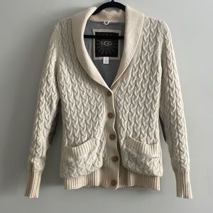 UGG sweater very nice